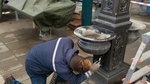 LIČENJE JAVNE SLAVINE