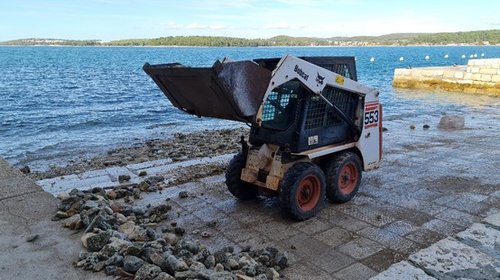 UREĐENJE PLAŽICE NA GRADSKOJ TRŽNICI