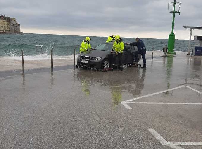 Parcheggio Valdibora grande