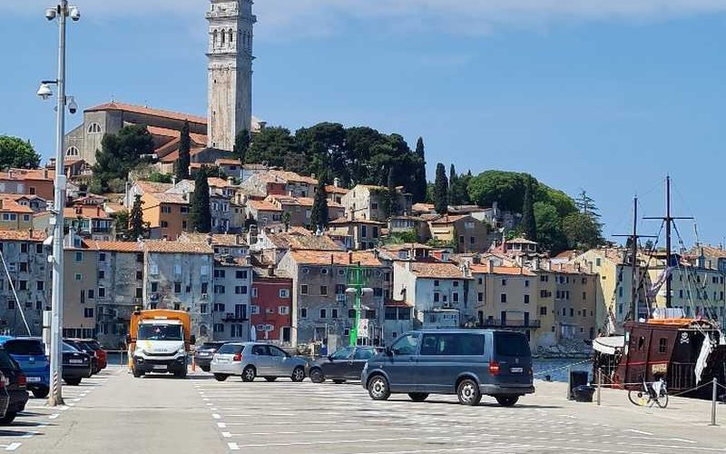 MARCATURA DELLA SEGNALETICA ORIZZONTALE