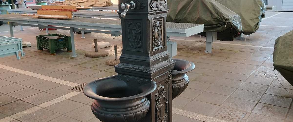 LIČENJE JAVNE SLAVINE