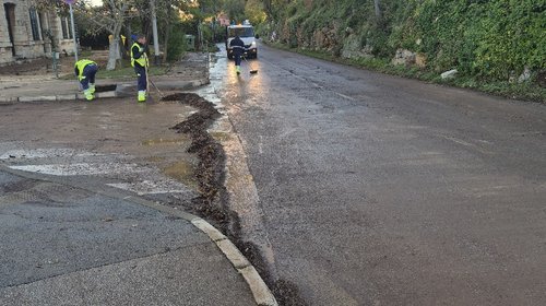 Ripristino stradale in corso